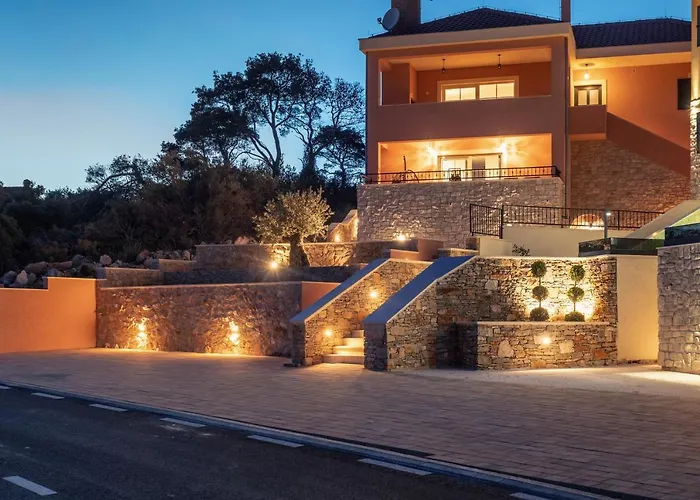 Lovro Luxury Apartment With Jacuzzi And Terrace Sea View