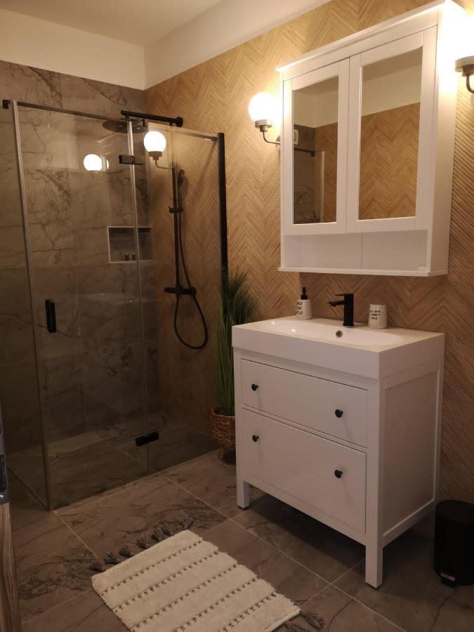 Apartmán Lovro Luxury With Jacuzzi And Terrace Sea View Sali